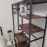 Tourist Aeropuerto Loiu-bizkaia Apartment