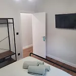 Tourist Aeropuerto Loiu-bizkaia Apartment Loiu